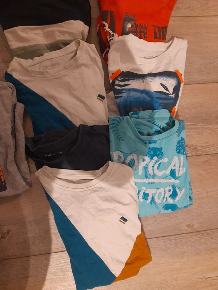Lot vêtements garçons 8 ans - photo numéro 2