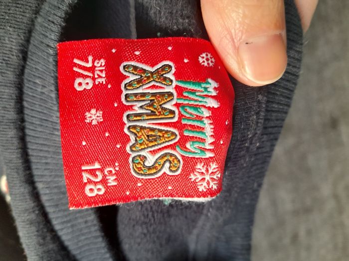 Pull de Noël 7/8ans - photo numéro 7