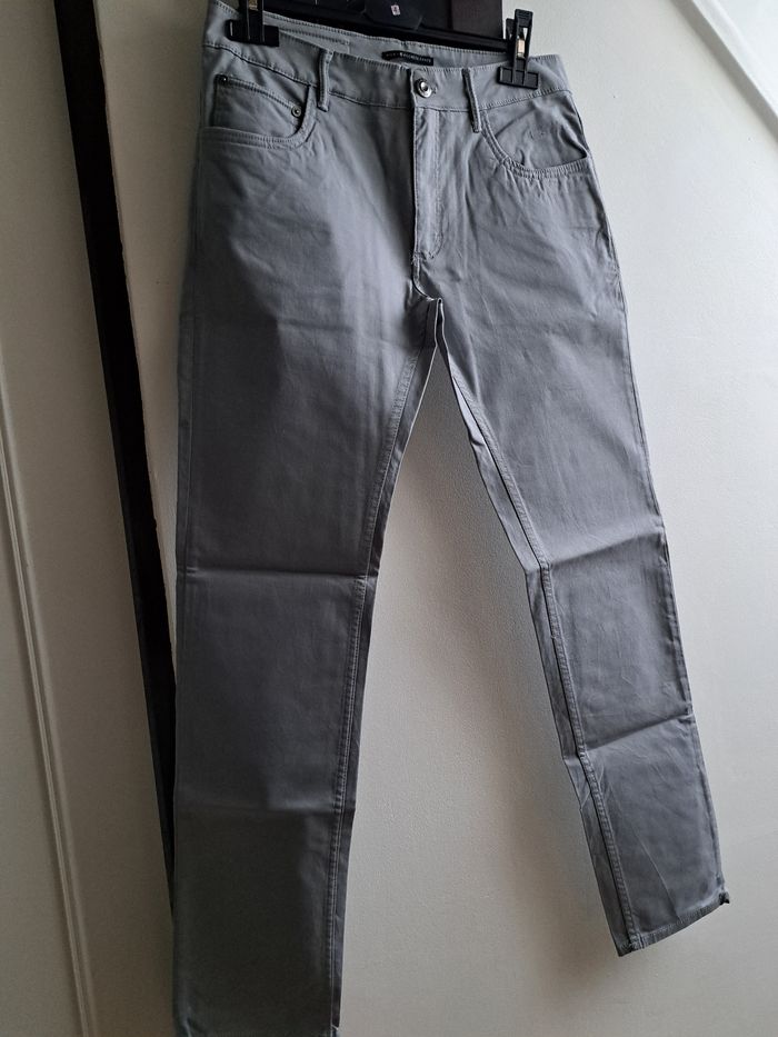 Pantalon Zara