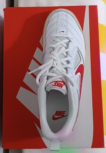 Nike GATO GS , couleur blanche, Neuf avec carton, 