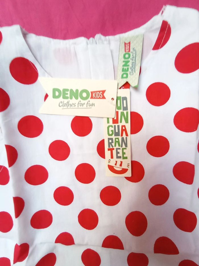 Robe Deno 5 ans neuve - photo numéro 4