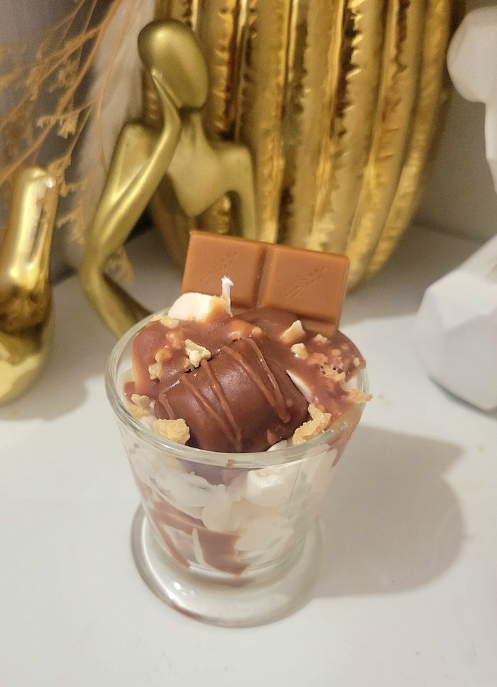 Bougie gourmande ( Kinder Country) parfumé kinder bueno - photo numéro 5