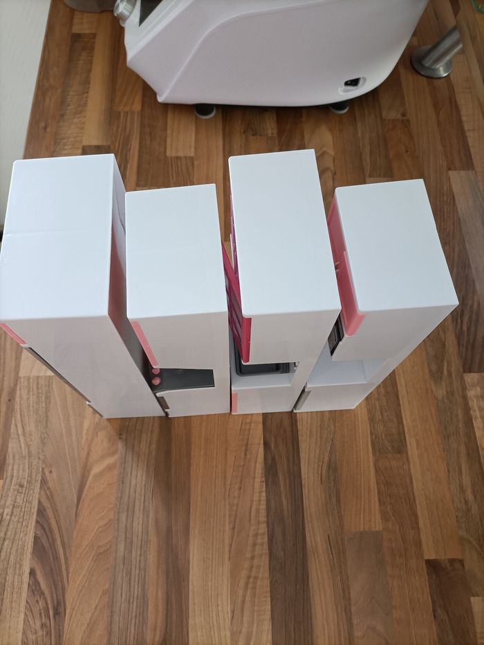 Cuisine barbies 4 meubles avec électroménager+ vaisselle couleur argent - photo numéro 10