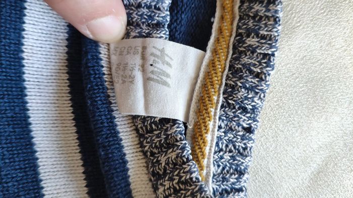 Pull rayé h et m 1 an et demi 2 ans - photo numéro 2