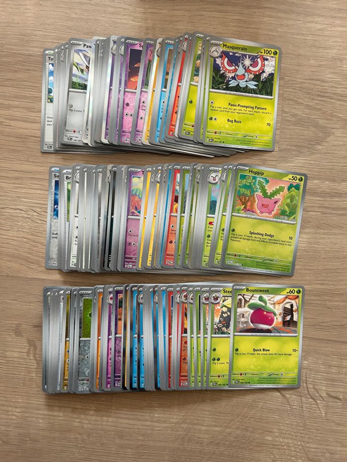 Mega Lot Cartes Pokémon TCG anglaises (181+) NM - Holo, Reverse, EX, V & Tin Box - photo numéro 9
