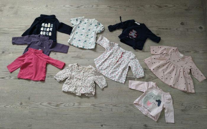 Lots de hauts bebé fille 1 mois 54 cm