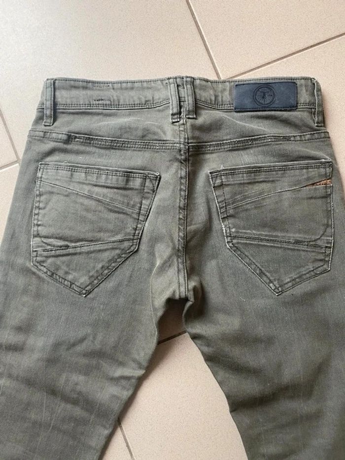 Jean homme Le temps des Cerises kaki taille 28 - photo numéro 4