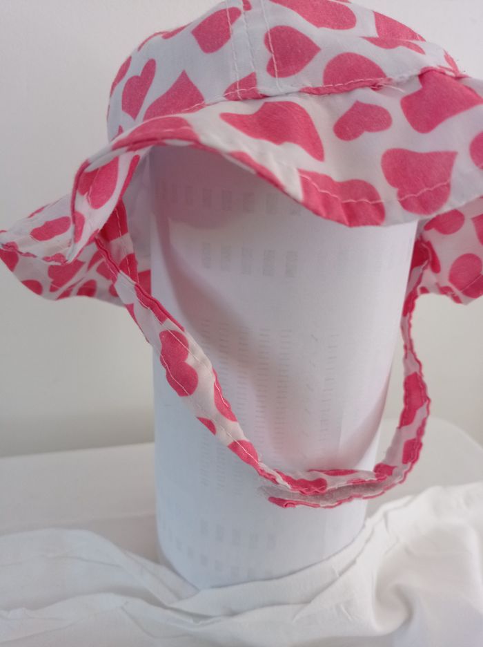 chapeau de chez Kiabi tour de tête 44 réf R169 B6 - photo numéro 2