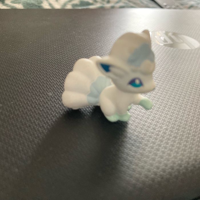 Figurine Pokémon goupix - photo numéro 2