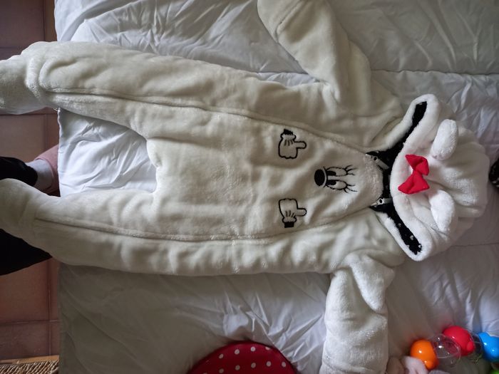 Combinaison fille minnie