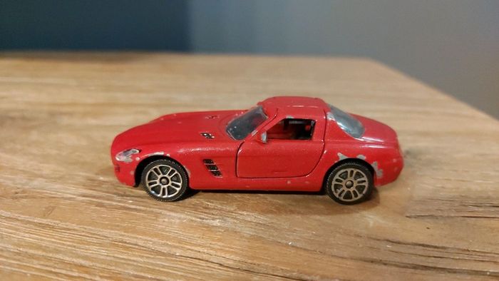 Mercedes Benz SLS 1:59 Majorette - photo numéro 2
