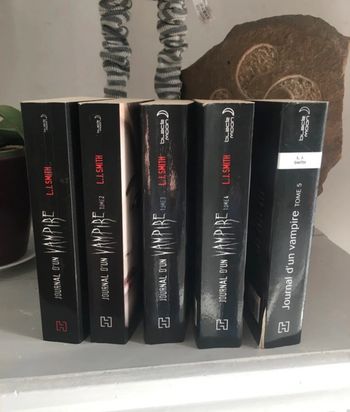 Livres le lot : le journal d’un vampire tome 1 à 5