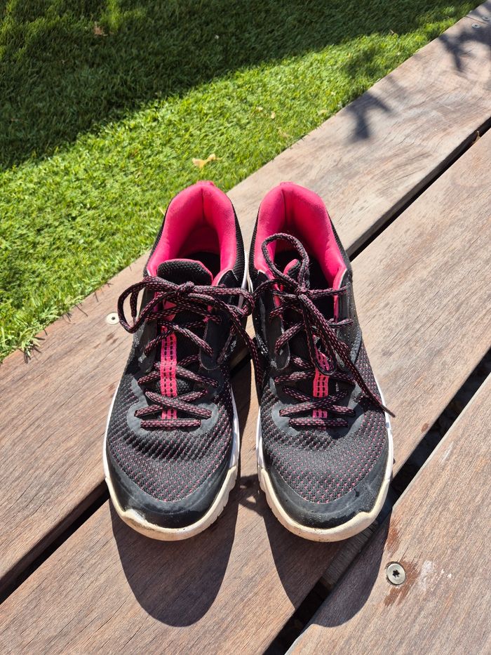 Baskets fille 36 Decathlon, TBE 👟 - photo numéro 2