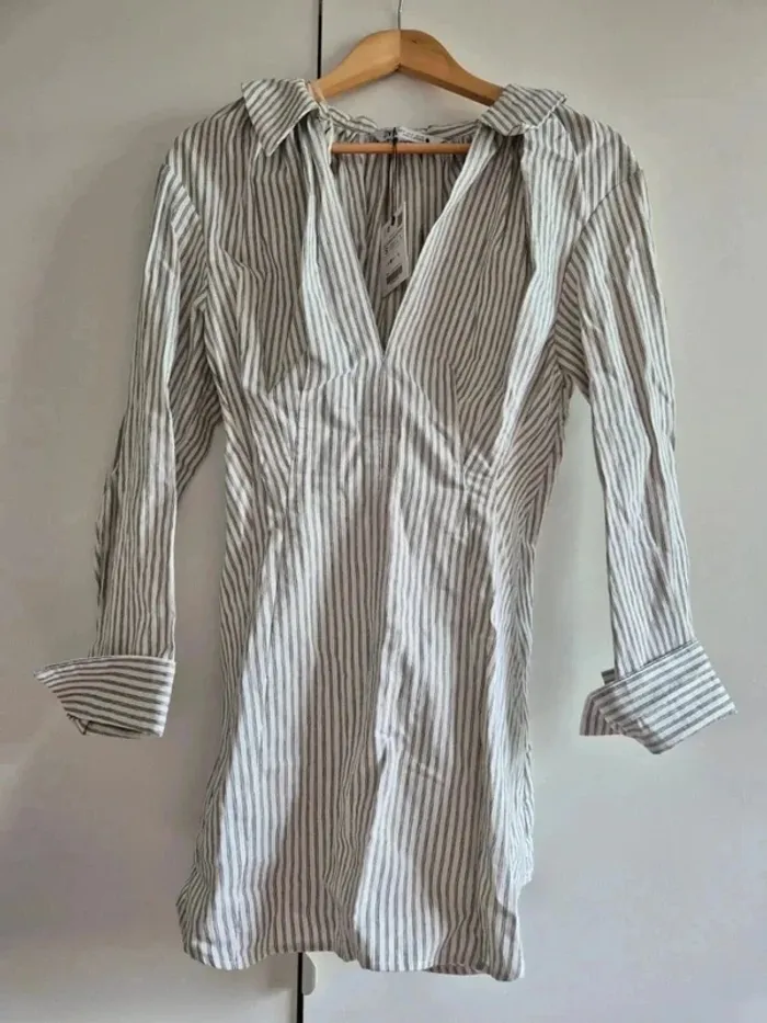 Superbe robe ZARA cintrée à rayures en coton taille S 36 neuve