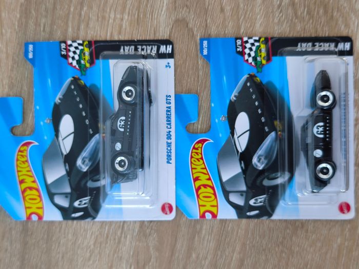 Hot wheels Porsche Ferrari Mustang lotus Mazda