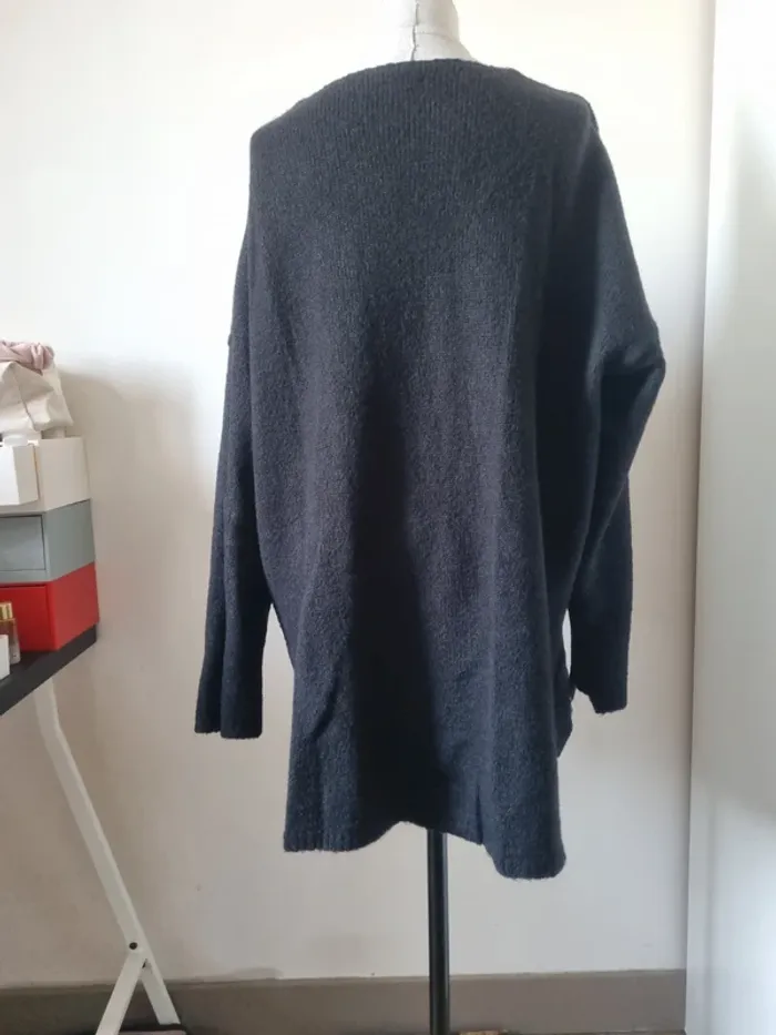 Pull noir Mat Fashion avec bandes en dentelle – Taille 4XL (équiv. 44/48) - photo numéro 4