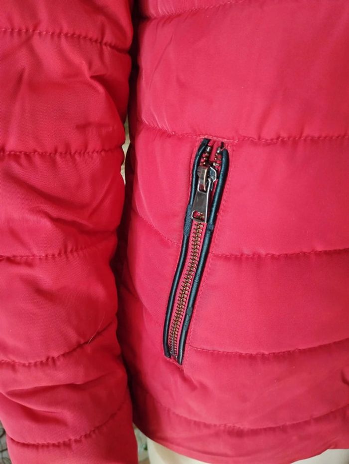 🌸Doudoune rouge Camaieu Taille 38🌸 - photo numéro 3