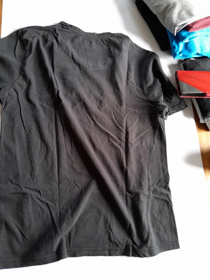 Tee-shirt - photo numéro 3