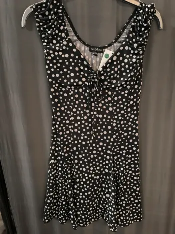 317831 robe noires à pois blanc femme 34/36 no excuses