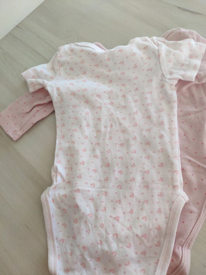 Lot deux bodies 3 mois roses fille manches longues et courtes - photo numéro 5