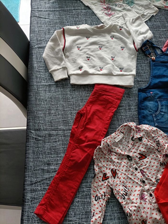 Lot 13 pièces 4/ 5 ans - photo numéro 9