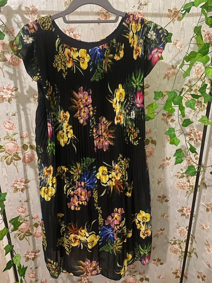 Robe courte multicolore fleurs - photo numéro 2