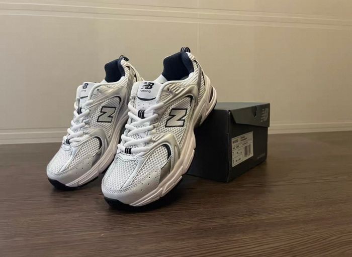 New Balance 530SG taille 40.5 - photo numéro 2