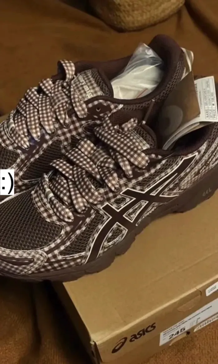 ASICS Story MFG. x Gel-Venture 6 - photo numéro 5