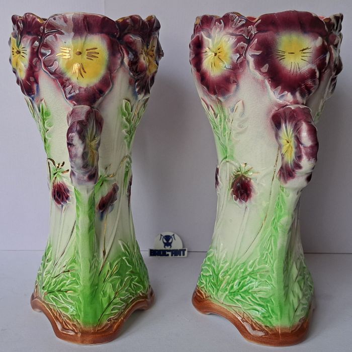 Lot de 2 vases en barbotine Onnaing Art Nouveau - photo numéro 4