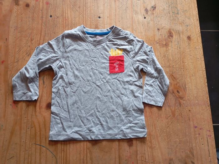 Tee shirt manche longues neuf 12/24