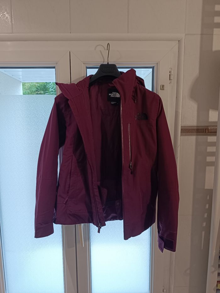 Veste the North face descendit taille S - photo numéro 2
