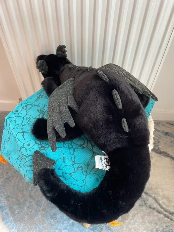 Peluche Jellycat Onyx Dragon Large 🐉🖤 - photo numéro 11