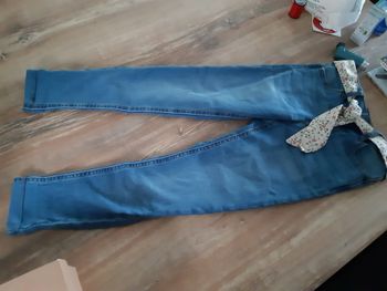 Pantalon jean slip taille 10 ans