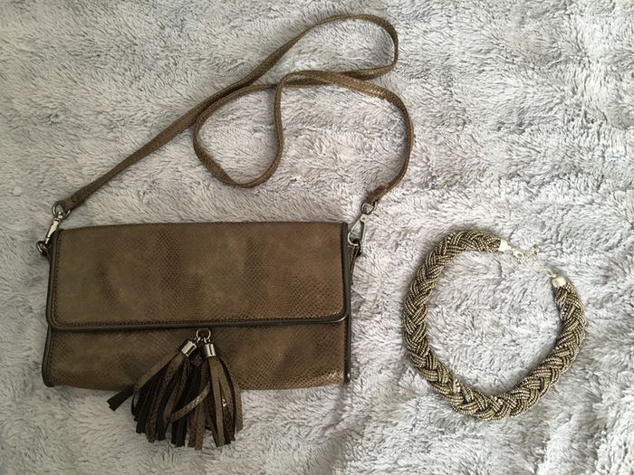 Pochette kaki