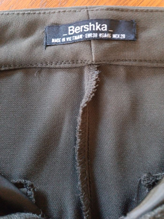 Pantalon kaki Bershka 38 - photo numéro 6