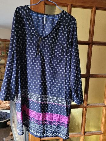 Blouse manches longues taille 48 blanche porte