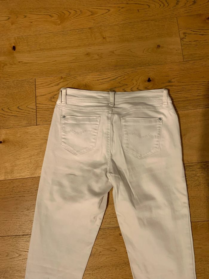 Jean blanc - photo numéro 5