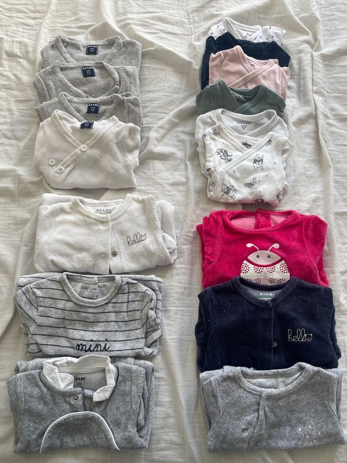 Lots vêtements bébé 0 mois