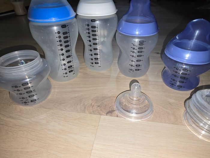 Biberon tommee tippee