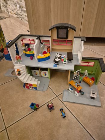 Playmobil 9453 école aménagée