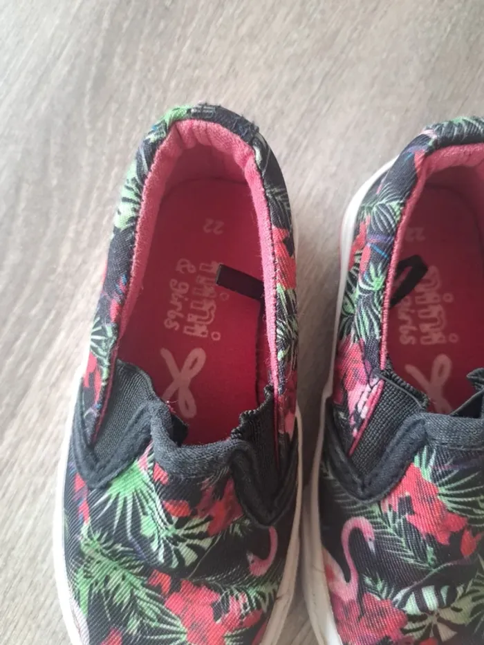 3 paires de chaussure fille taille 22/23 - photo numéro 6