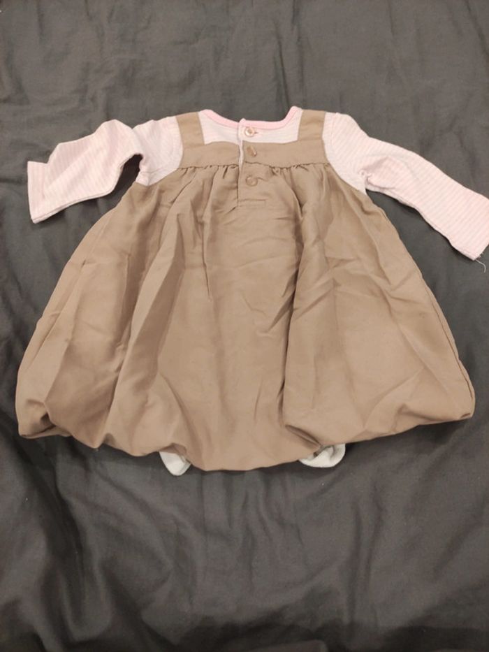 Robe 3 mois - photo numéro 2