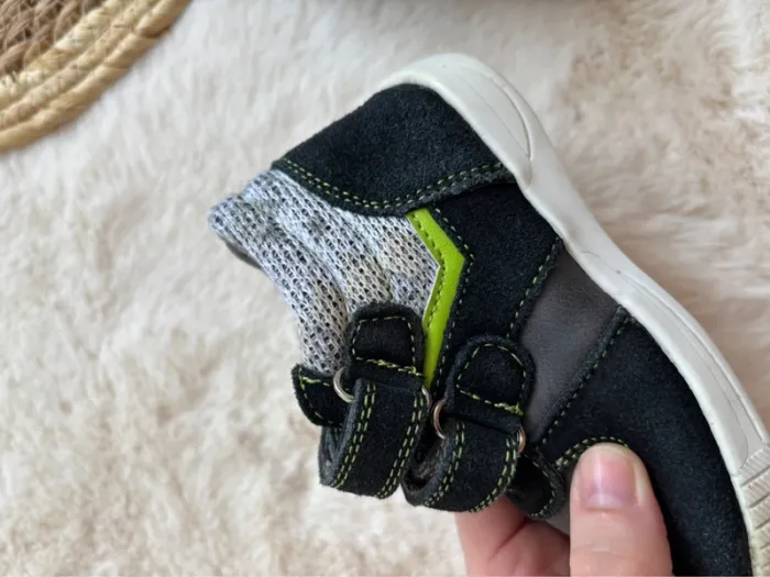 Basket pointure 22 - photo numéro 5