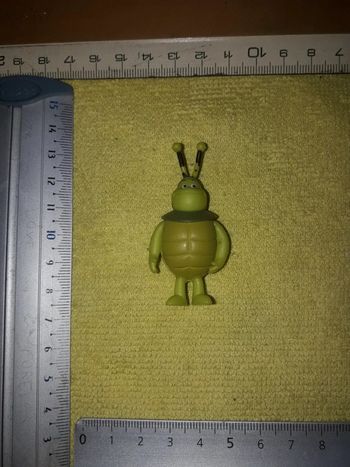 Maya l'abeille figurine