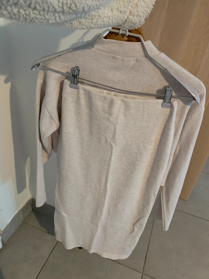 Ensemble tee shirt jupe - photo numéro 2