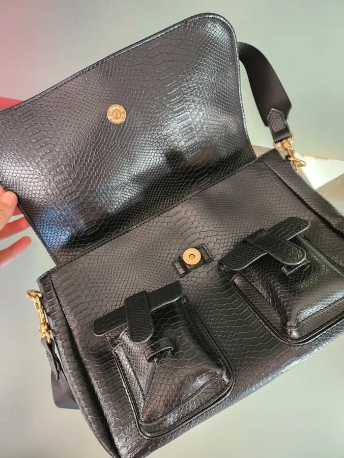 Sublime Sac noir neuf de chez Monoprix - photo numéro 3