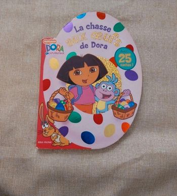 Livre La chasse aux œufs de Dora