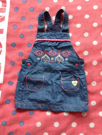 Tobe en jeans