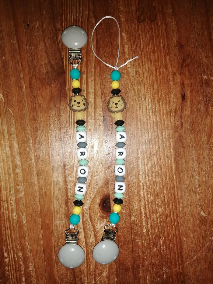 Attache tétine personnalisée - photo numéro 6