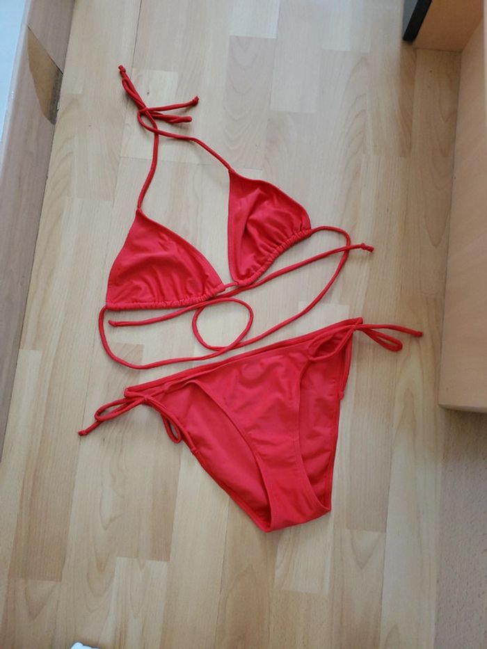 Maillot de bain rouge T38
